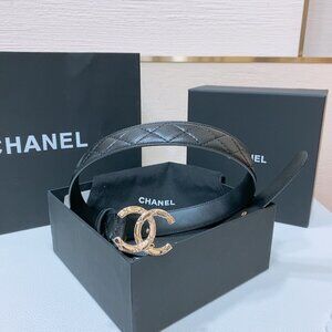 Chanel women's belt, size 80